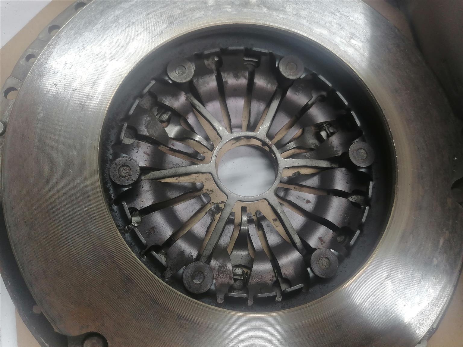 Amarok flywheel and clutch - Private Seller