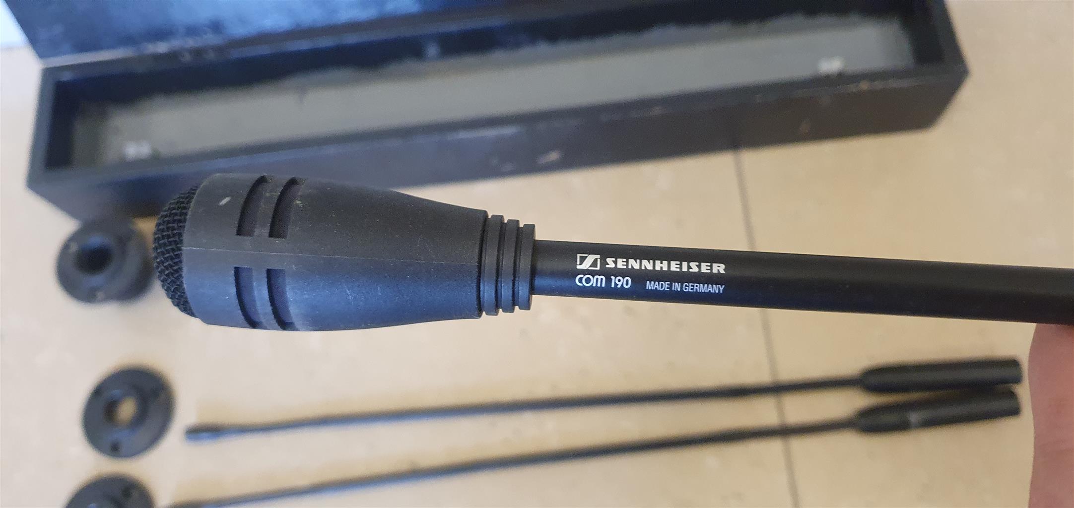 Bundle of Pulpit Mics Shure MX418 /Sennheiser COM190