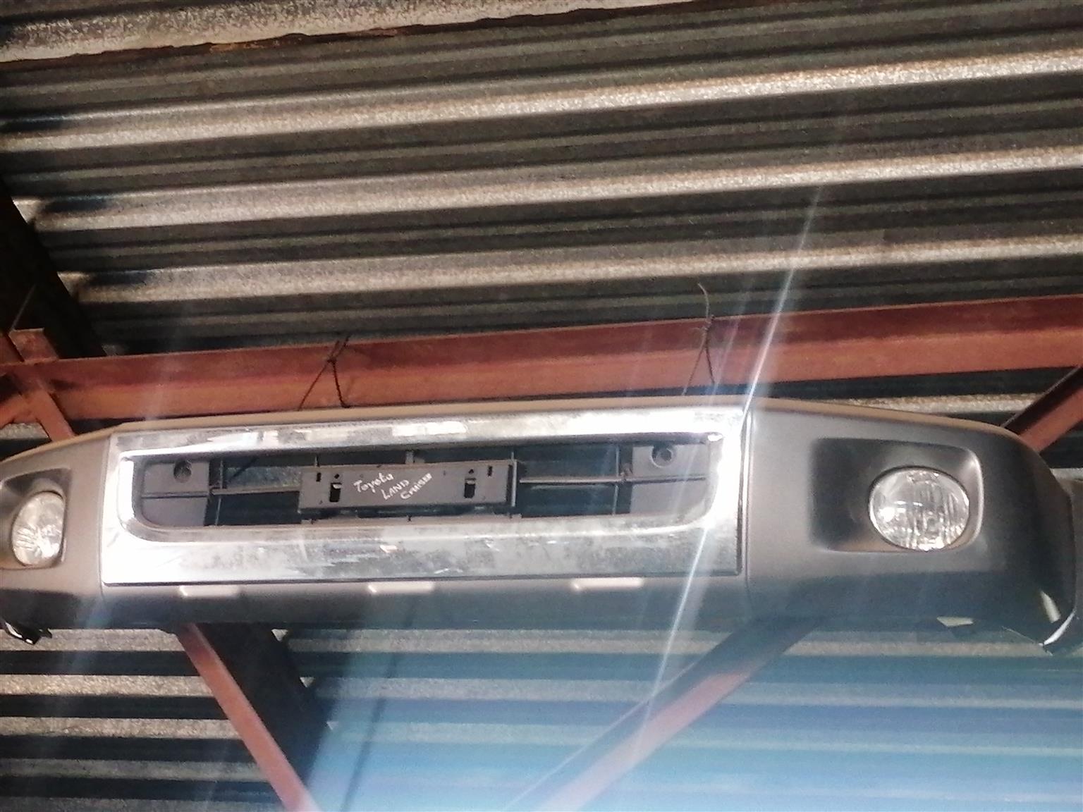 Toyota landcruiser front bumper for sale - Private Seller