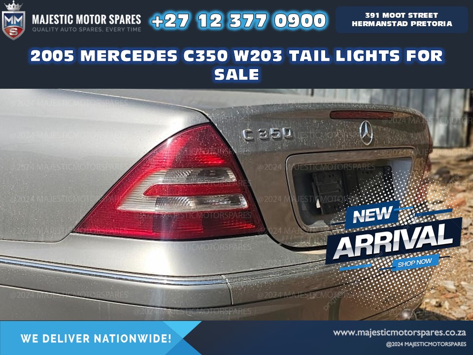 2005 mercedes c350 tail lights for sale (w203) - Private Seller