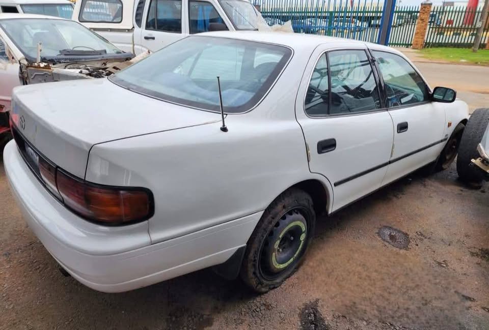 Toyota camry 2.0i petrol stripping for parts @ circle 7 used parts WhatsApp or cell