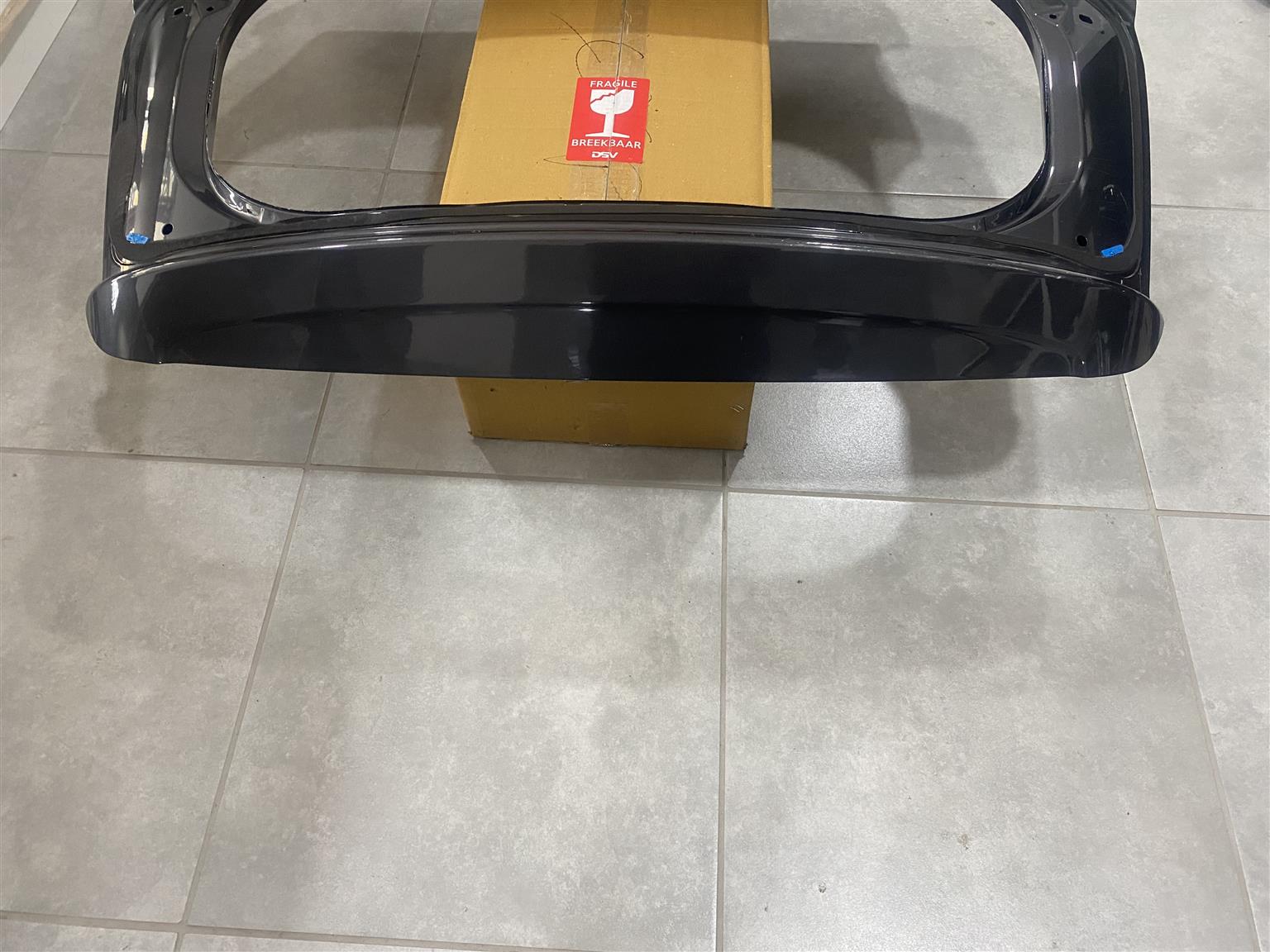 2024 SUZUKI S-PRESSO TAILGATE SHELL FOR SALE. IN EXCELLENT CONDITION - Private Seller 2024 SUZUKI S-PRESSO TAILGATE SHELL FOR SALE. IN EXCELLENT CONDITION - Private Seller
