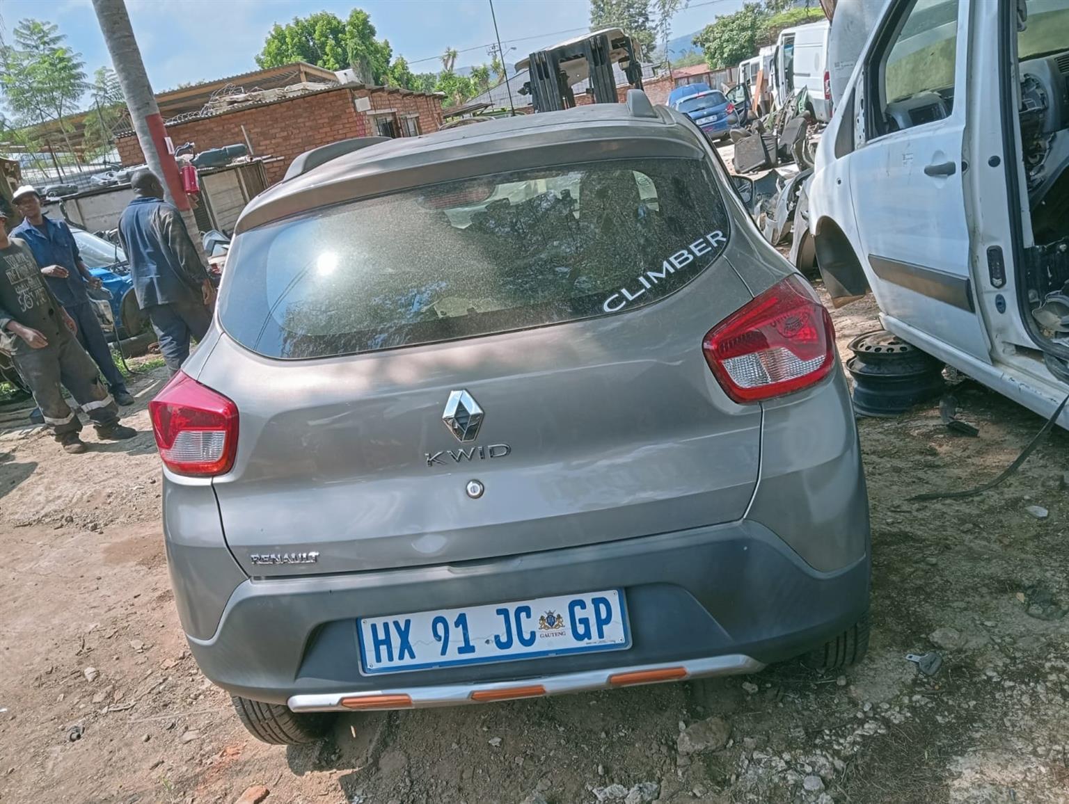 Renault Kwid Climber 2022 1.0 B4DA Manual Stripping For Spares Used Spares!! - Private Seller Renault Kwid Climber 2022 1.0 B4DA Manual Stripping For Spares Used Spares!! - Private Seller