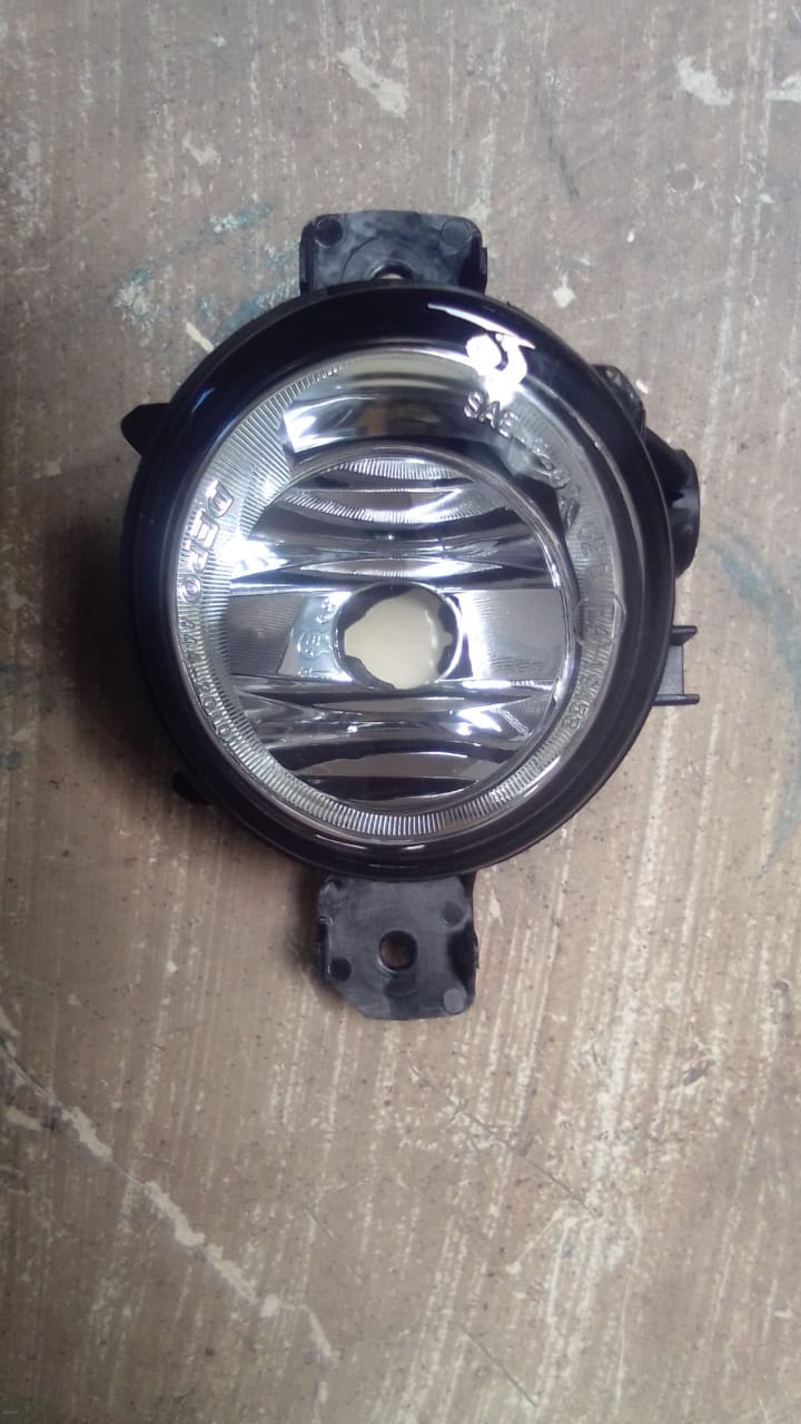 BMW E83 X3 pre face front fog lights for sale new - Private Seller