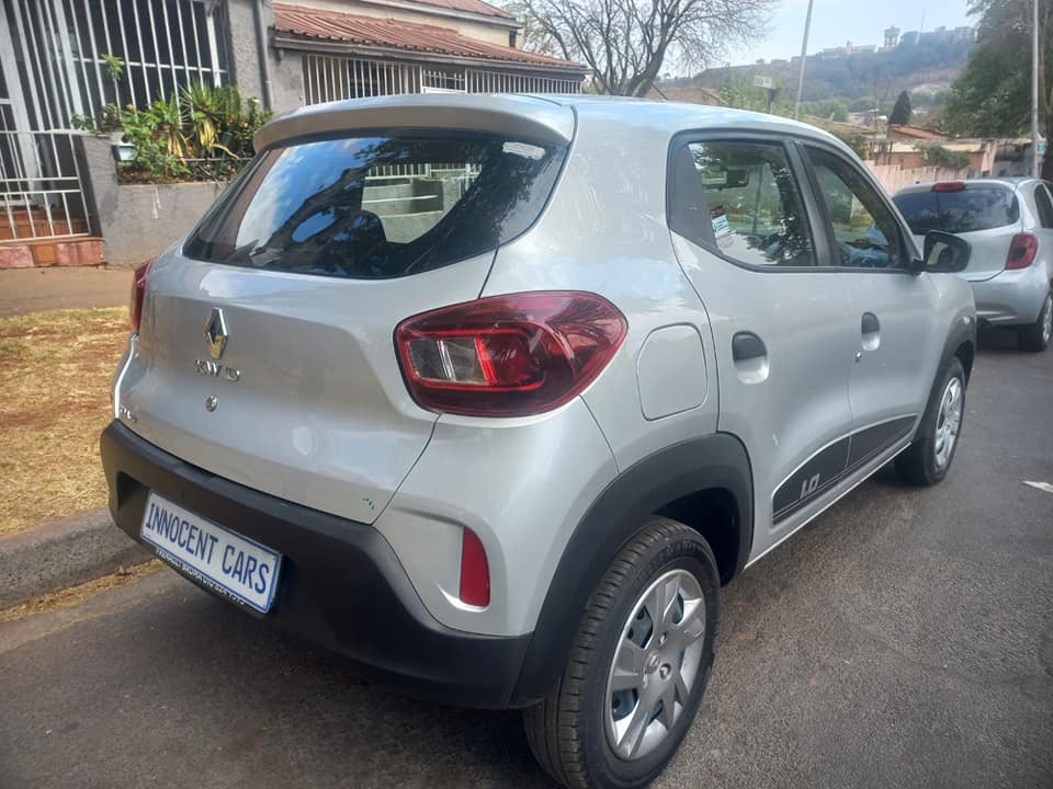 2023 RENAULT KWID 1.0 ENGINE PETROL, MANUAL, MILEAGE 1000KMS, SILVER COLOR
