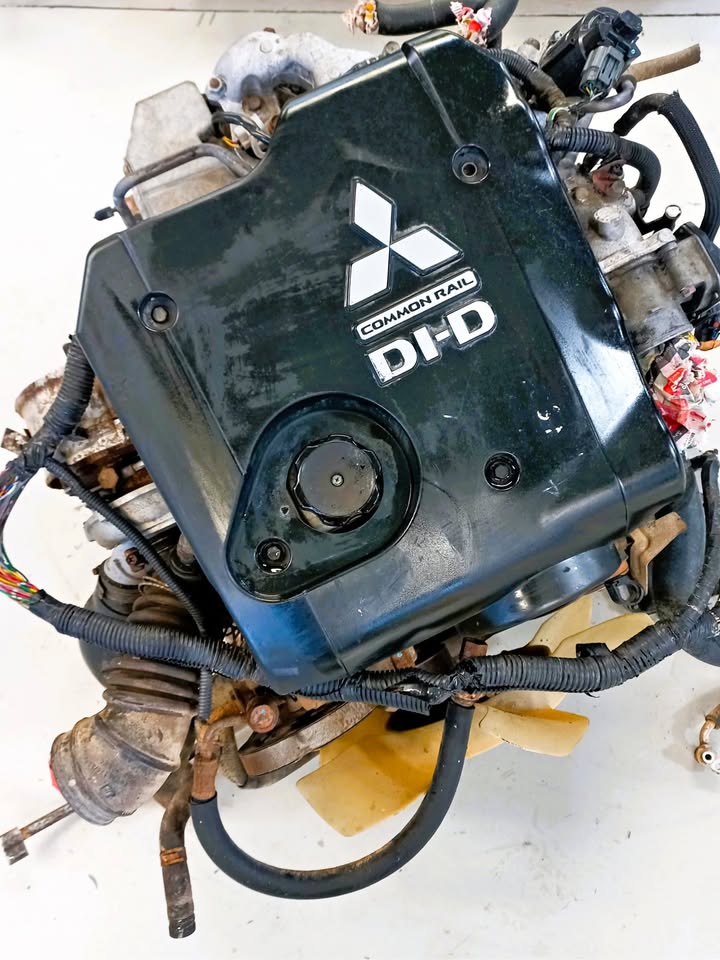 Mitsubishi L200/Pajero 2.5 Diesel Engine (4D56) - Private Seller