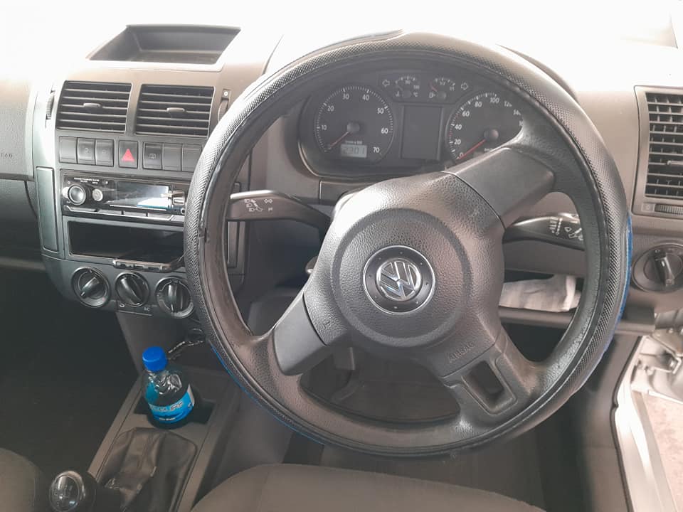 2014 VW POLO VIVO 1.4 HATCHBACK
