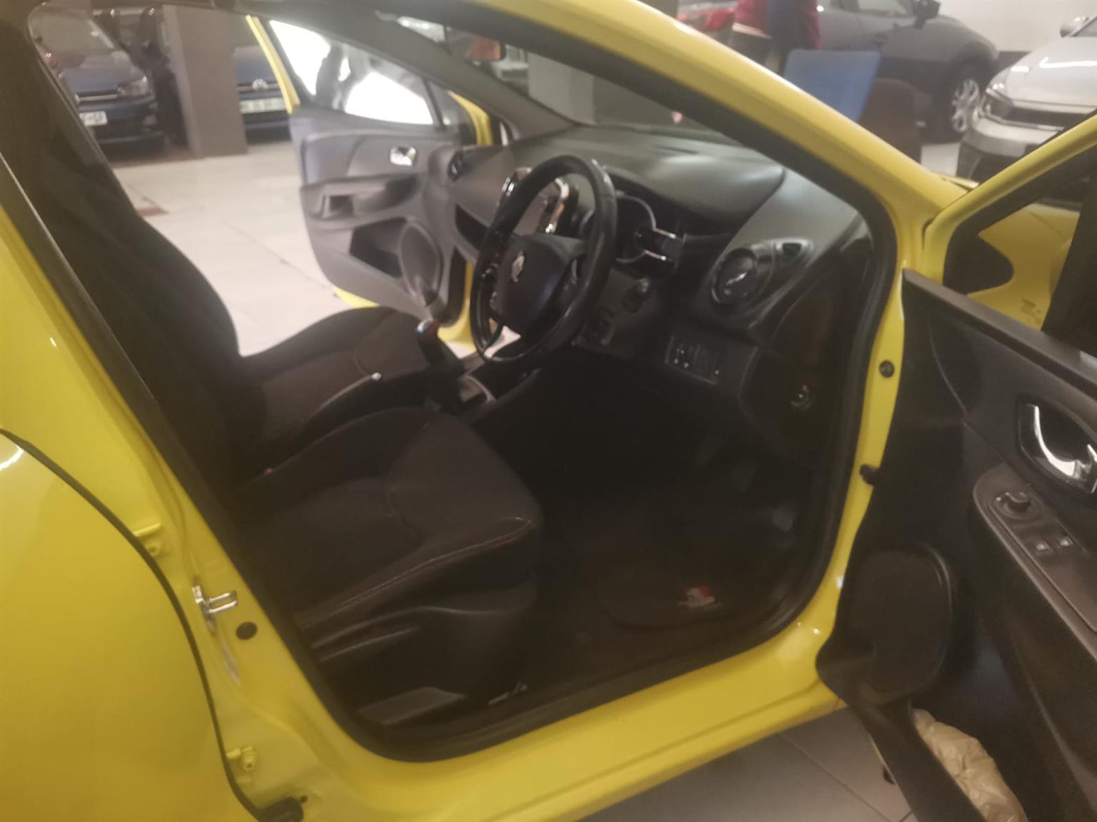 2016 Renault Clio IV, 900T