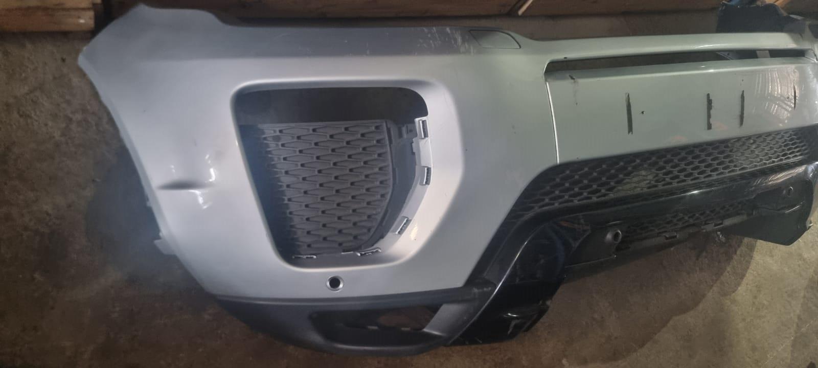2015 Range Rover Evoque Front Bumper for sale - Private Seller