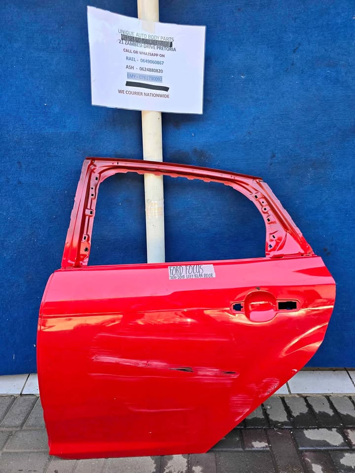 Ford Focus Left Rear Door Ford Focus Left Rear Door