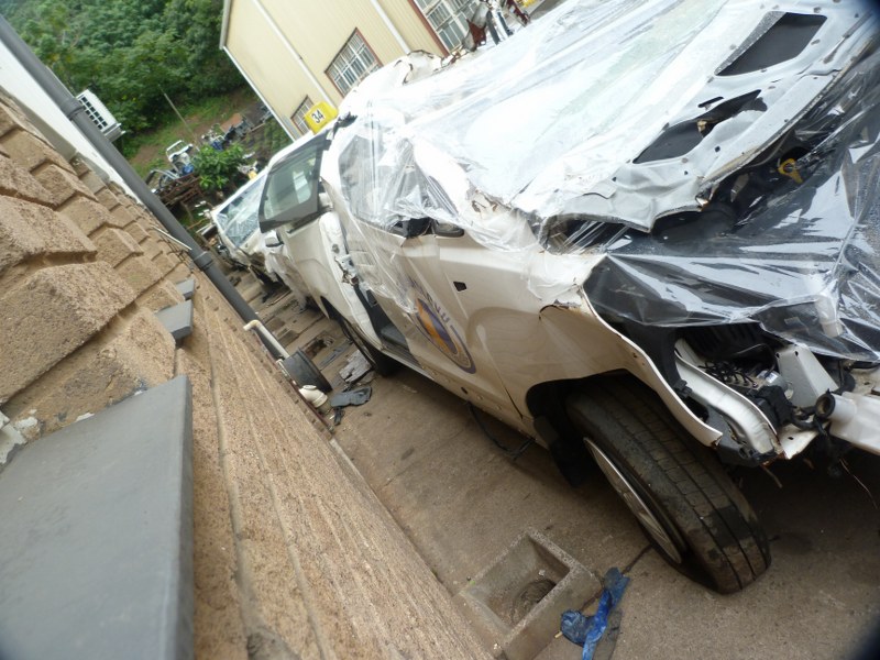 Hyundai H1 2.5 Diesel AT White - 2012 STRIPPING FOR SPARES - Private Seller Hyundai H1 2.5 Diesel AT White - 2012 STRIPPING FOR SPARES - Private Seller