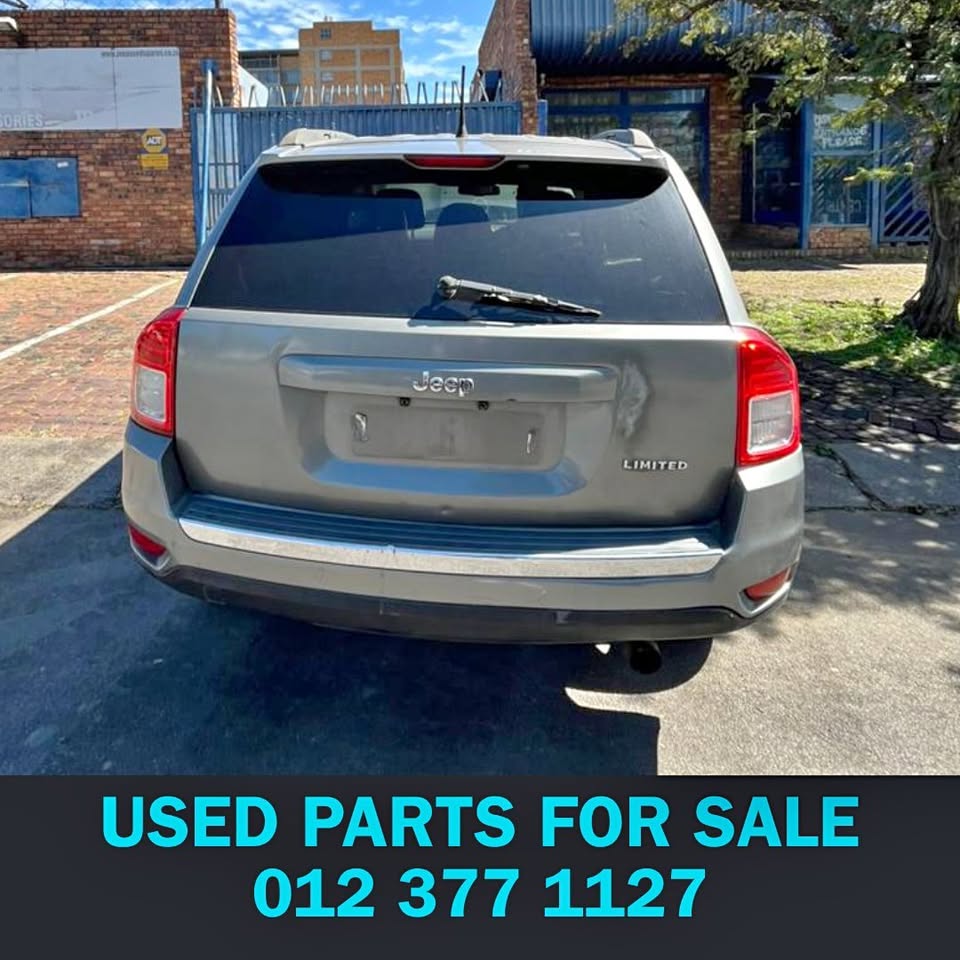 2012 JEEP COMPASS 2.0 MANUAL PETROL - Private Seller 2012 JEEP COMPASS 2.0 MANUAL PETROL - Private Seller