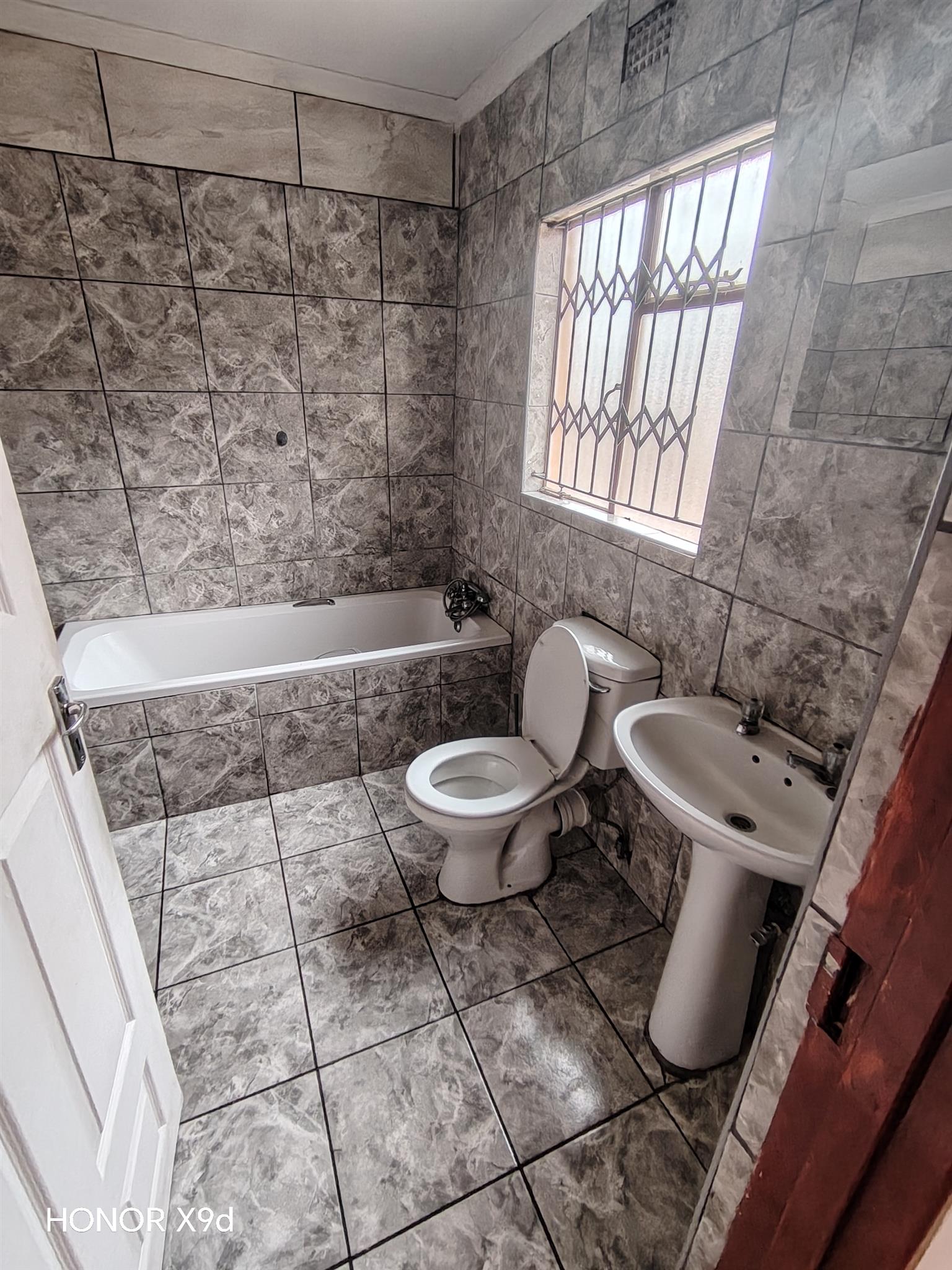 Rooms for rent | Junk Mail Marketplace