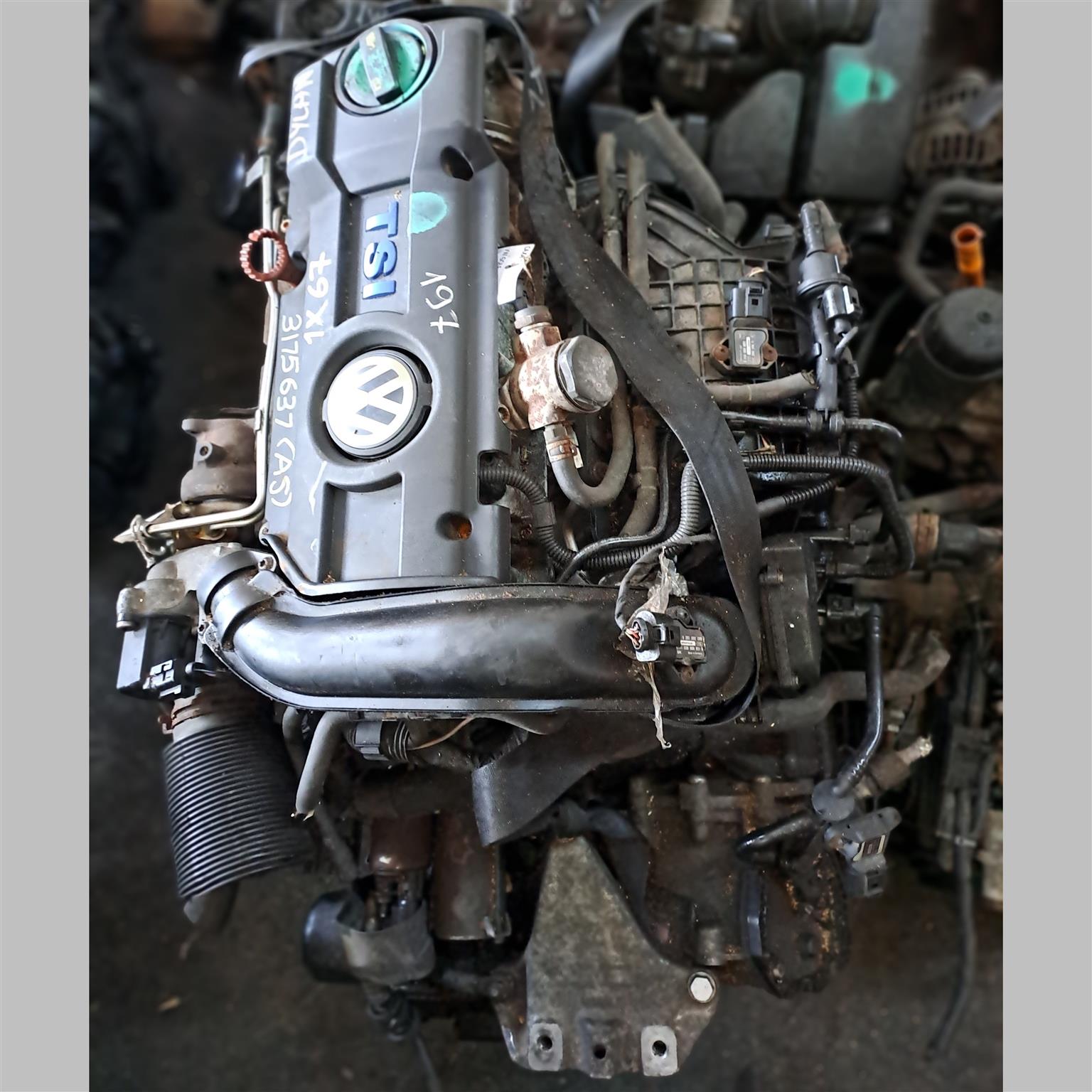 CAX | Volkswagen Golf - Tiguan - Jetta - 1.4 Tfsi Engine - Private Seller