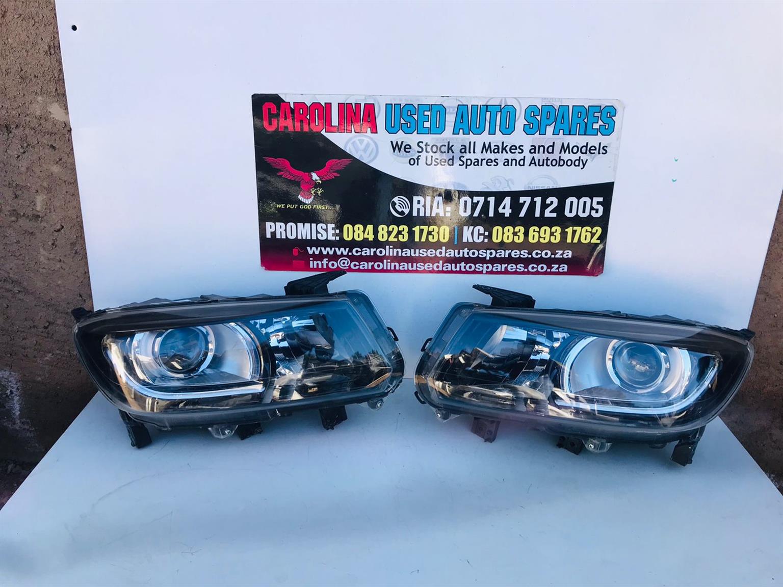 Suzuki Vitara brezza headlights - Private Seller Suzuki Vitara brezza headlights - Private Seller