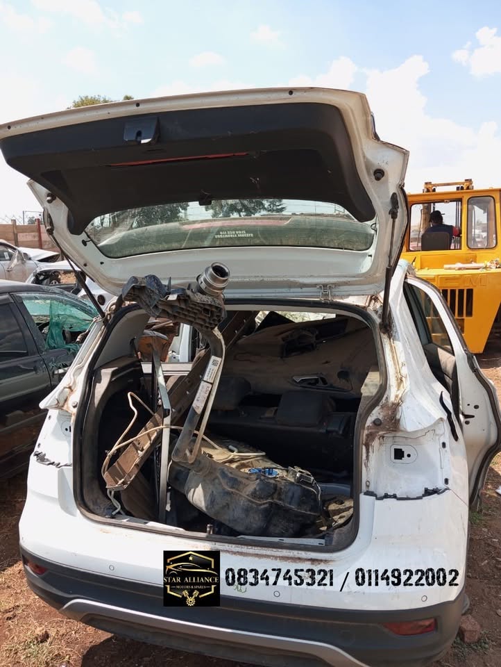 VW T CROSS STRIPPING FOR SPARES - Private Seller VW T CROSS STRIPPING FOR SPARES - Private Seller