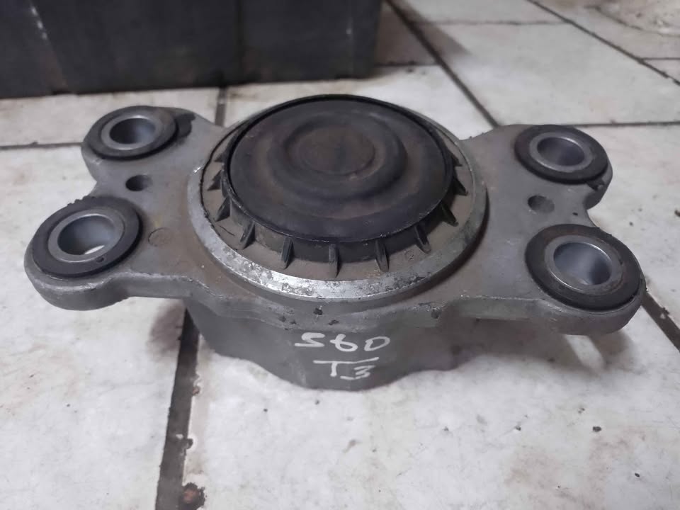 VOLVO S60 2012 ENGINE MOUNTING FOR SALE - Private Seller VOLVO S60 2012 ENGINE MOUNTING FOR SALE - Private Seller