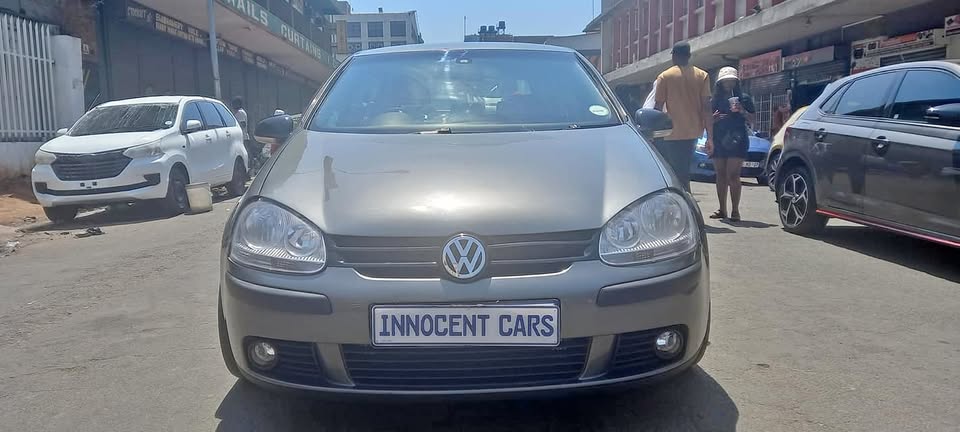 USED 2005 VW GOLF 5, 2.0 TFSI, MANUAL, GREY COLOR, MILEAGE 131000KM USED 2005 VW GOLF 5, 2.0 TFSI, MANUAL, GREY COLOR, MILEAGE 131000KM