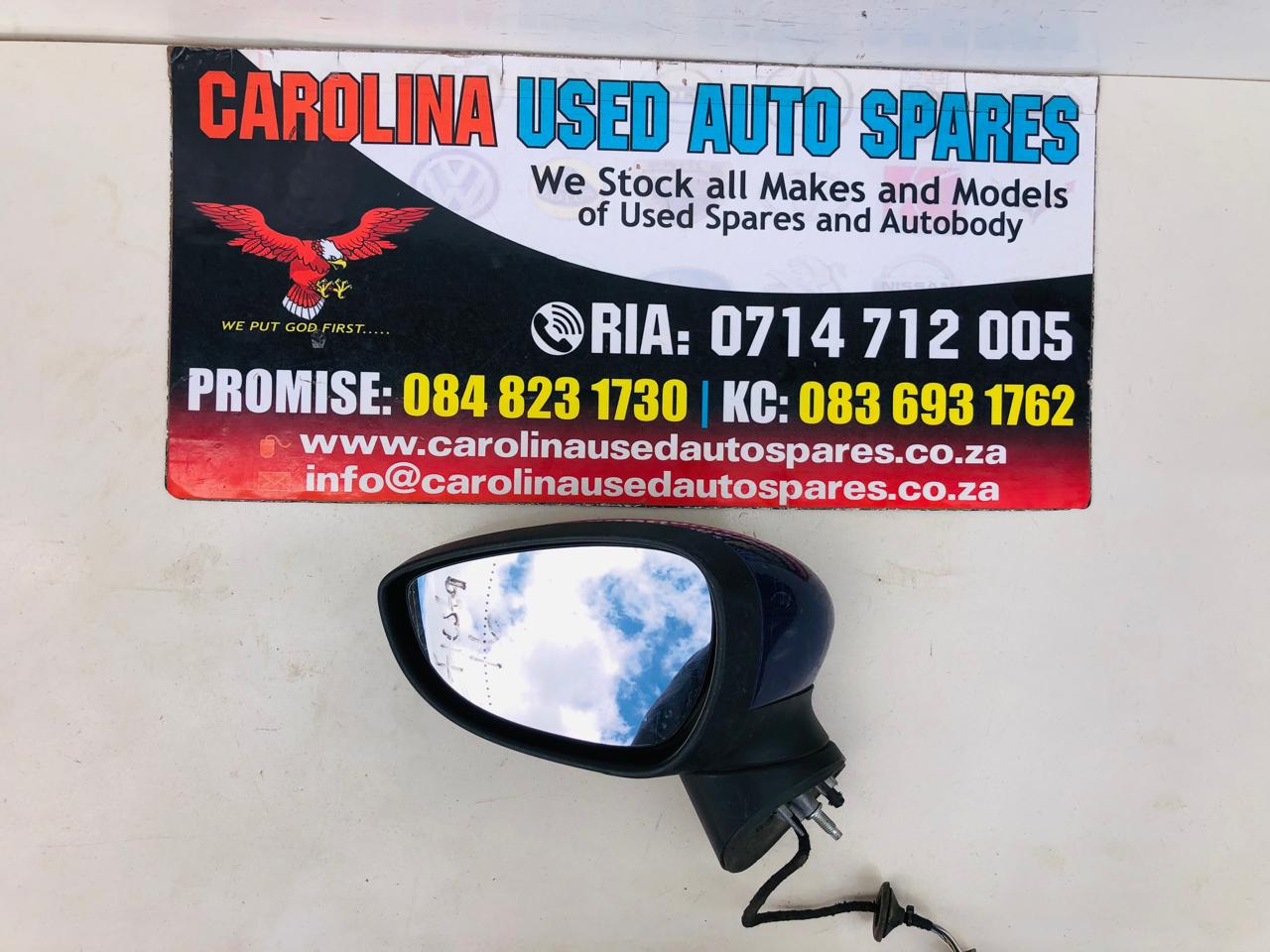 Ford Fiesta Mk4 facelift left side mirror with indicator (2013-2018) - Private Seller Ford Fiesta Mk4 facelift left side mirror with indicator (2013-2018) - Private Seller