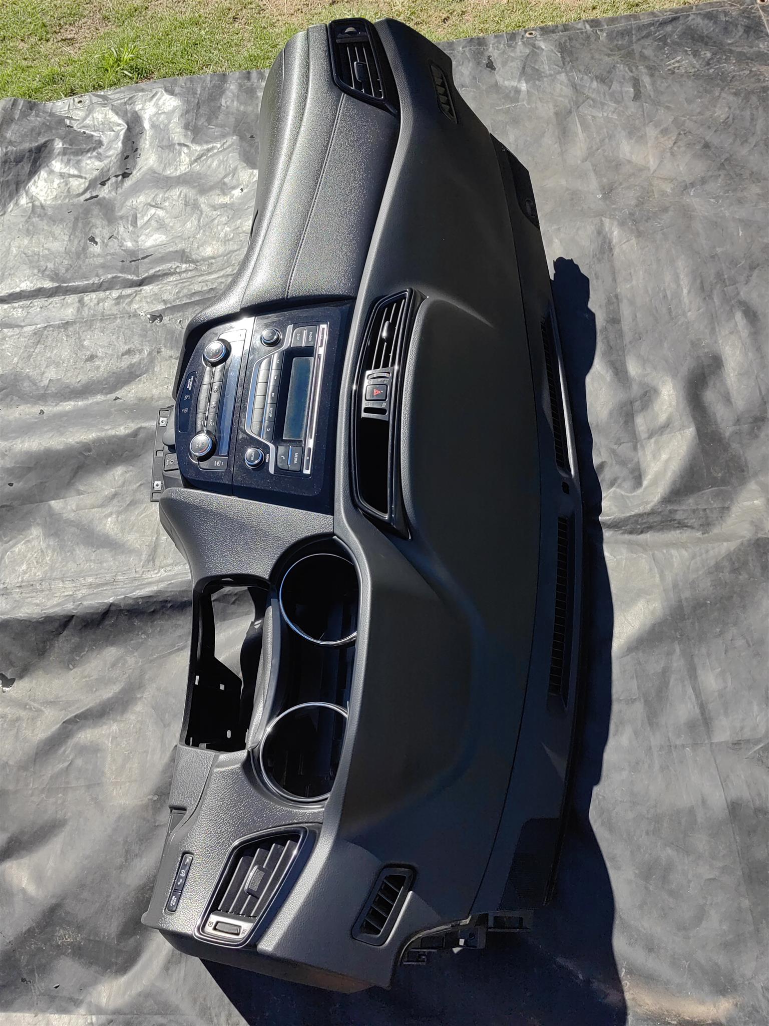 Nissan xtrail dashboard and airbags - Private Seller Nissan xtrail dashboard and airbags - Private Seller