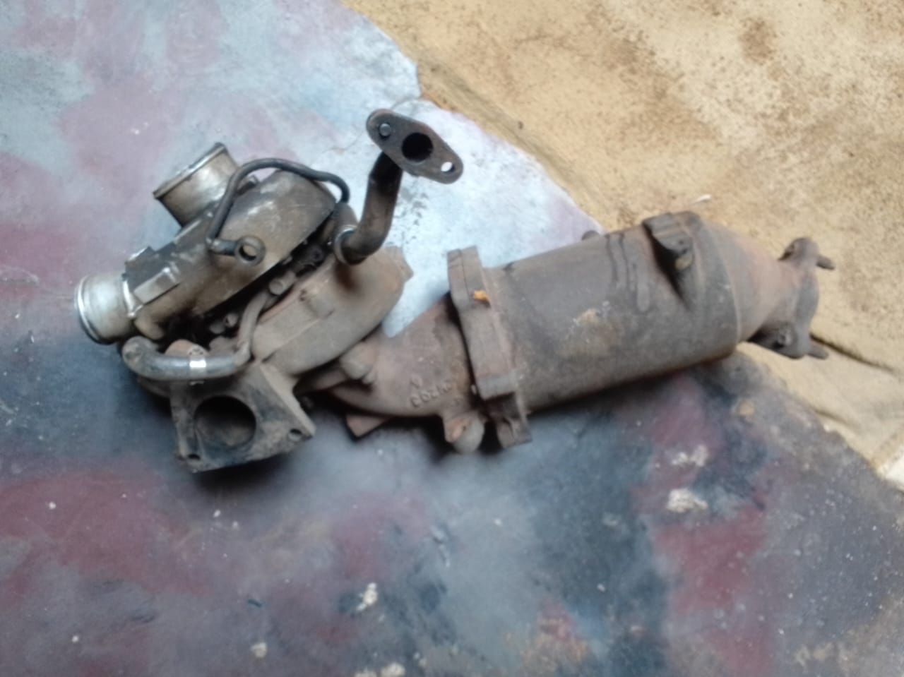 Second hand turbocharge for Nissan hardbody desiel - Private Seller Second hand turbocharge for Nissan hardbody desiel - Private Seller