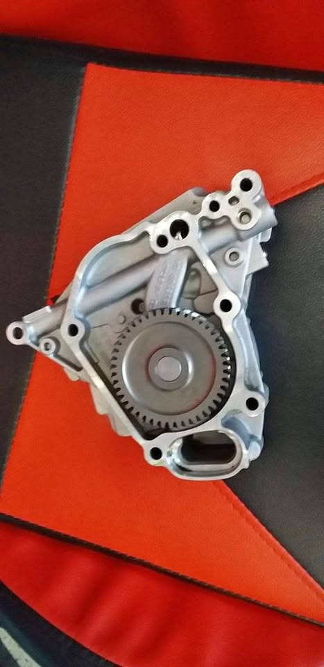 BMW N20 oil pump......F10 F22 F23 F25 F30 F32 (X1 X2 X3 228i 328i 320i 328i 528i ) - Private Seller