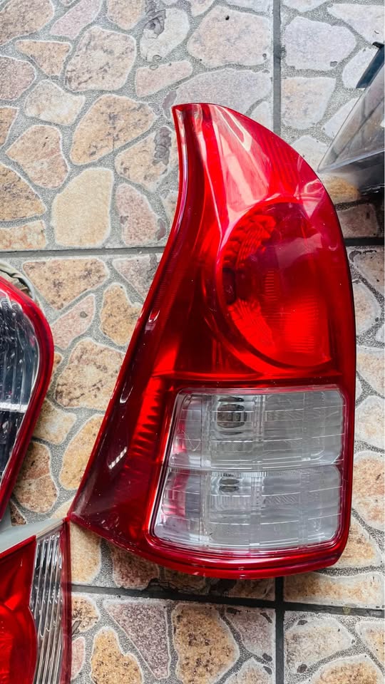Toyota Avanza taillight - Private Seller Toyota Avanza taillight - Private Seller