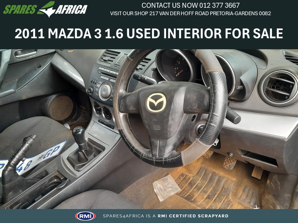 USED INTERIOR - 2011 MAZDA 3 1.6 - Private Seller USED INTERIOR - 2011 MAZDA 3 1.6 - Private Seller