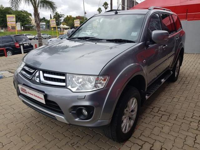 2015 Mitsubishi Pajero Glx Owners Manual