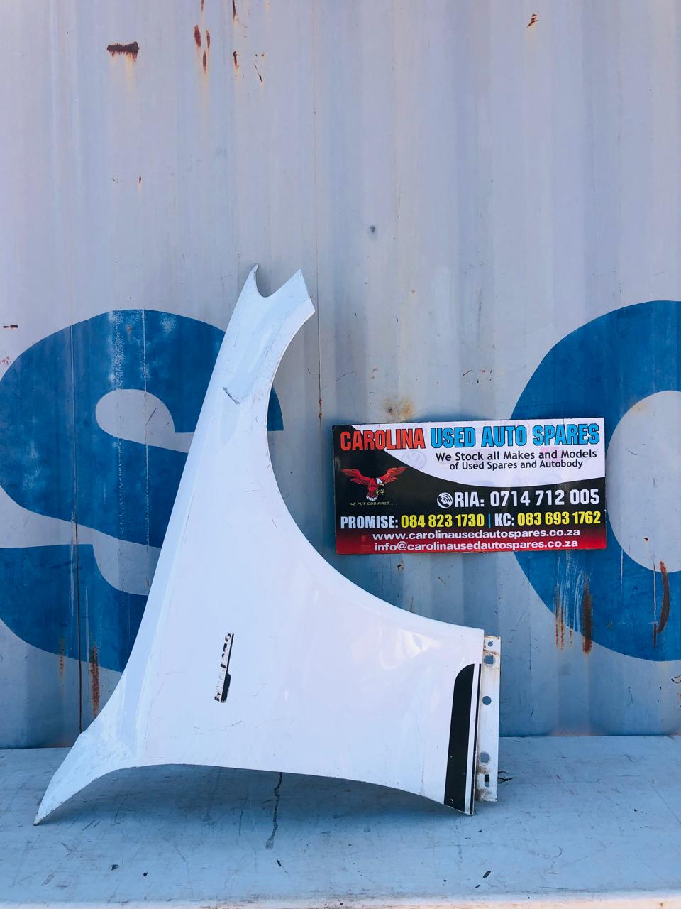Mercedes Benz W205 C-class C200 right side fender (2016-2022) - Private Seller Mercedes Benz W205 C-class C200 right side fender (2016-2022) - Private Seller
