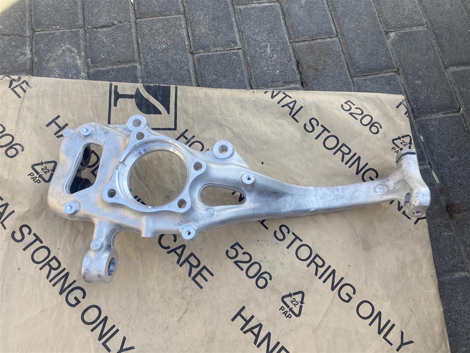 2022 AUDI A4 S4 A5 S5 B9 RIGHT FRONT SPRINDLE KNUCKLE HUB BEARING FOR SALE