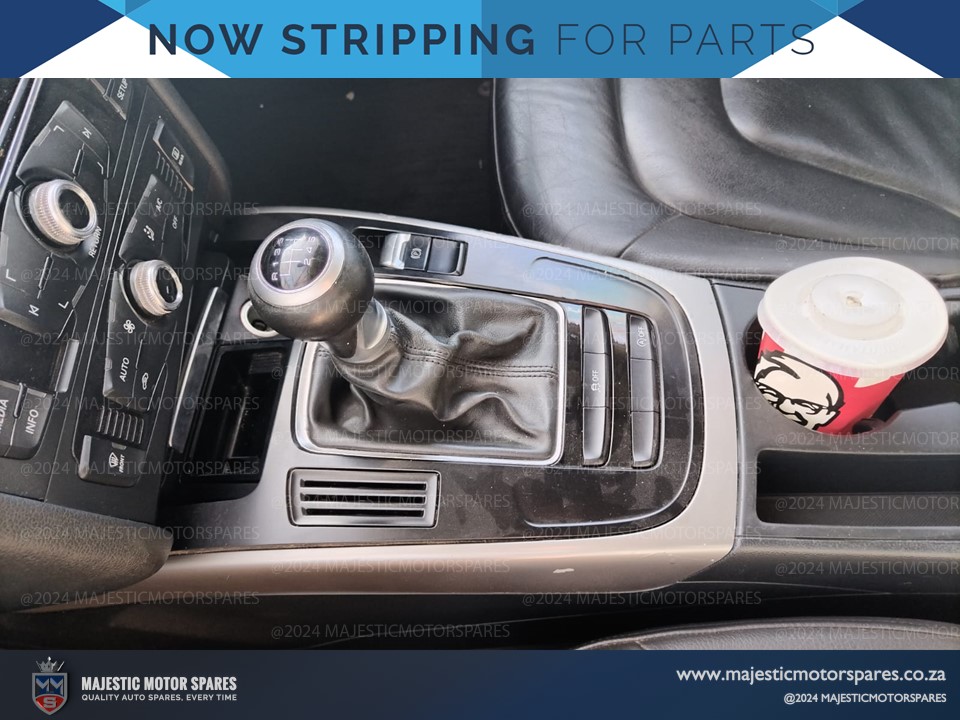 AUDI A4 B8 MANUAL 2.0 TDI MANUAL USED SPARES USED PARTS FOR SALE - Private Seller