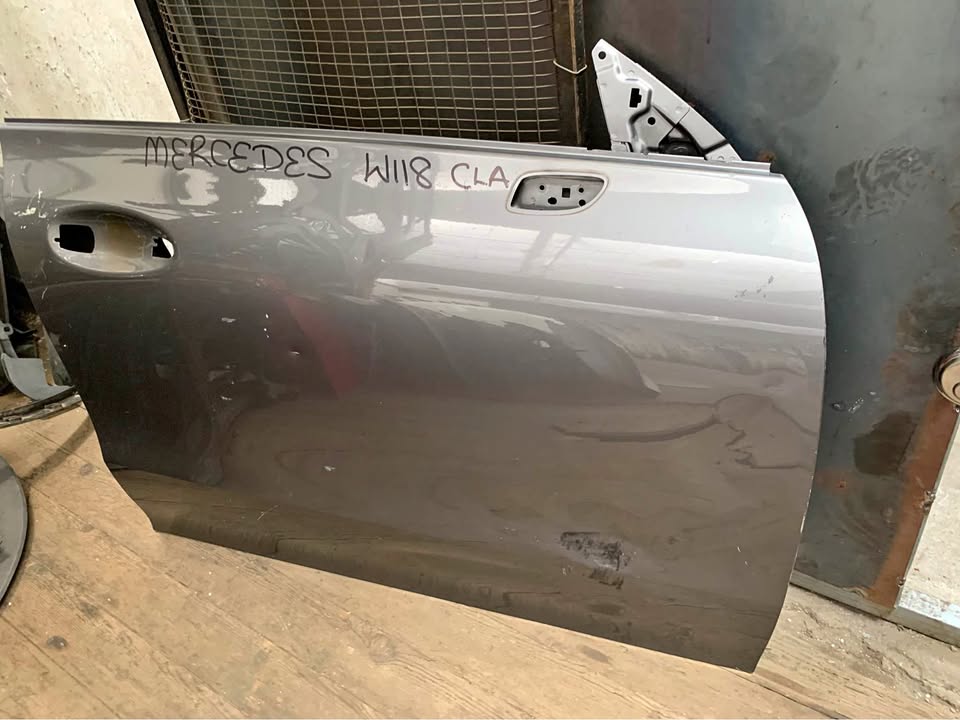 Mercedes Benz CLA w118 front door RHS