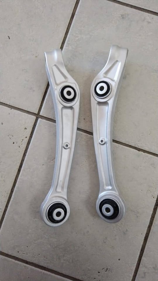 Audi A4 B8 Control Arms Kit 12mm - Private Seller Audi A4 B8 Control Arms Kit 12mm - Private Seller