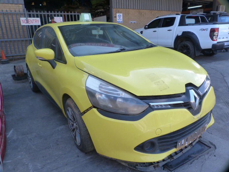 Renault Clio IV 1.2 16V Manual Yellow - 2014 STRIPPING FOR SPARES - Private Seller Renault Clio IV 1.2 16V Manual Yellow - 2014 STRIPPING FOR SPARES - Private Seller