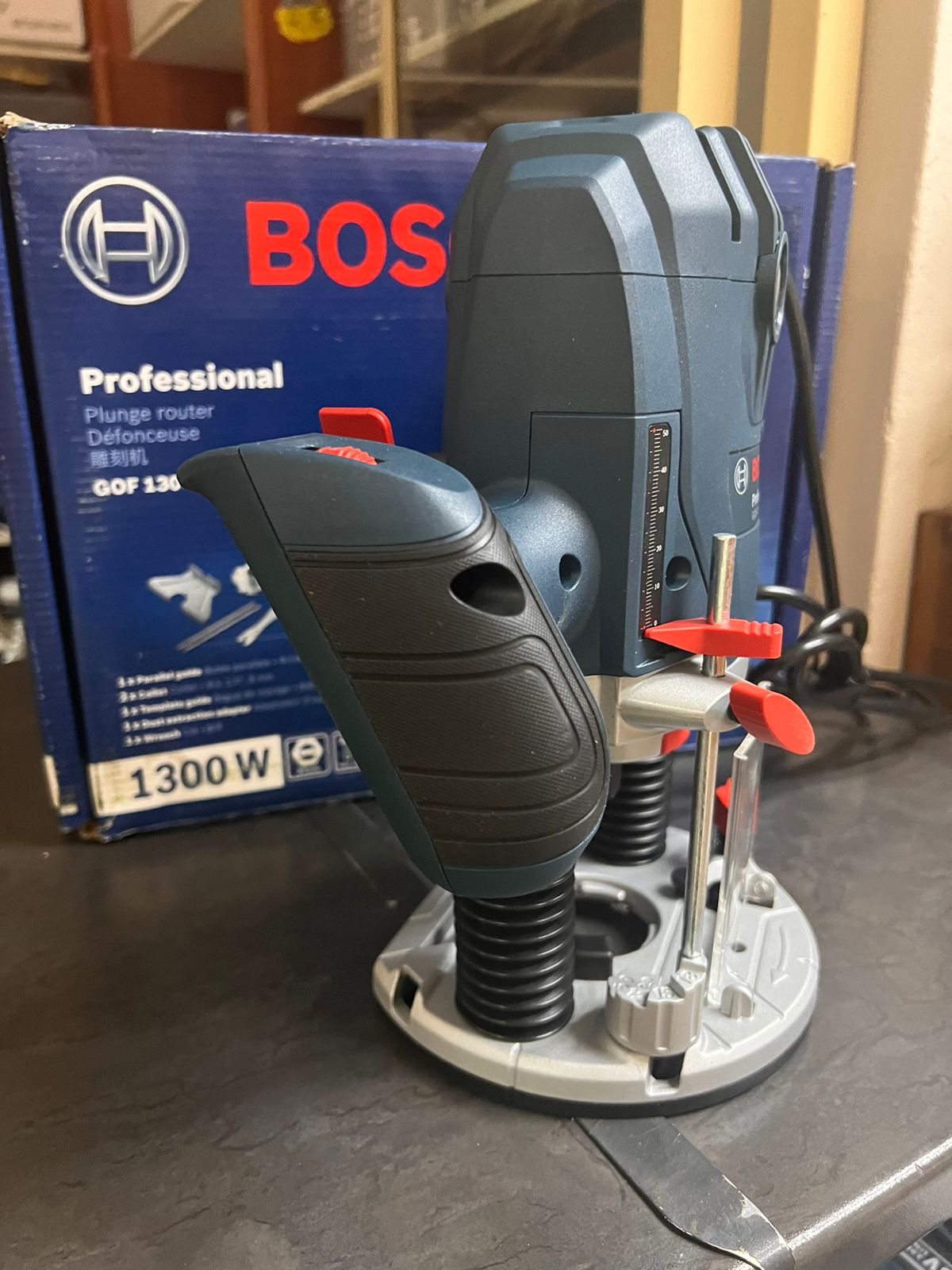Junk Routers Bosch Professional Plunge Router 130w | Junk Mail