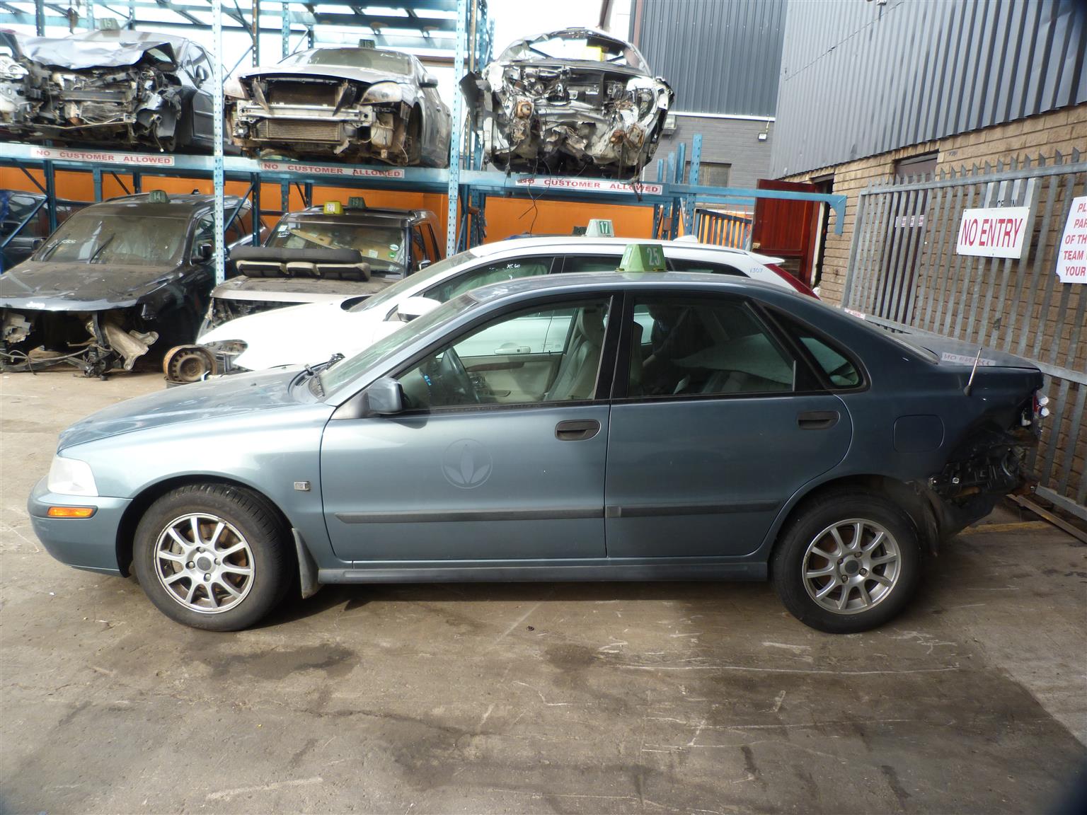 Volvo S40 2.0T Facelift - 2002 - Private Seller Volvo S40 2.0T Facelift - 2002 - Private Seller