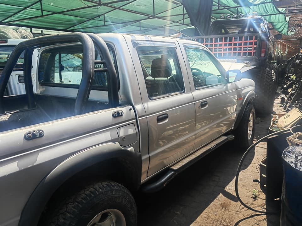 FORD RANGER 2.5 WL STRIPPING FOR SPARES‼️ - Private Seller FORD RANGER 2.5 WL STRIPPING FOR SPARES‼️ - Private Seller