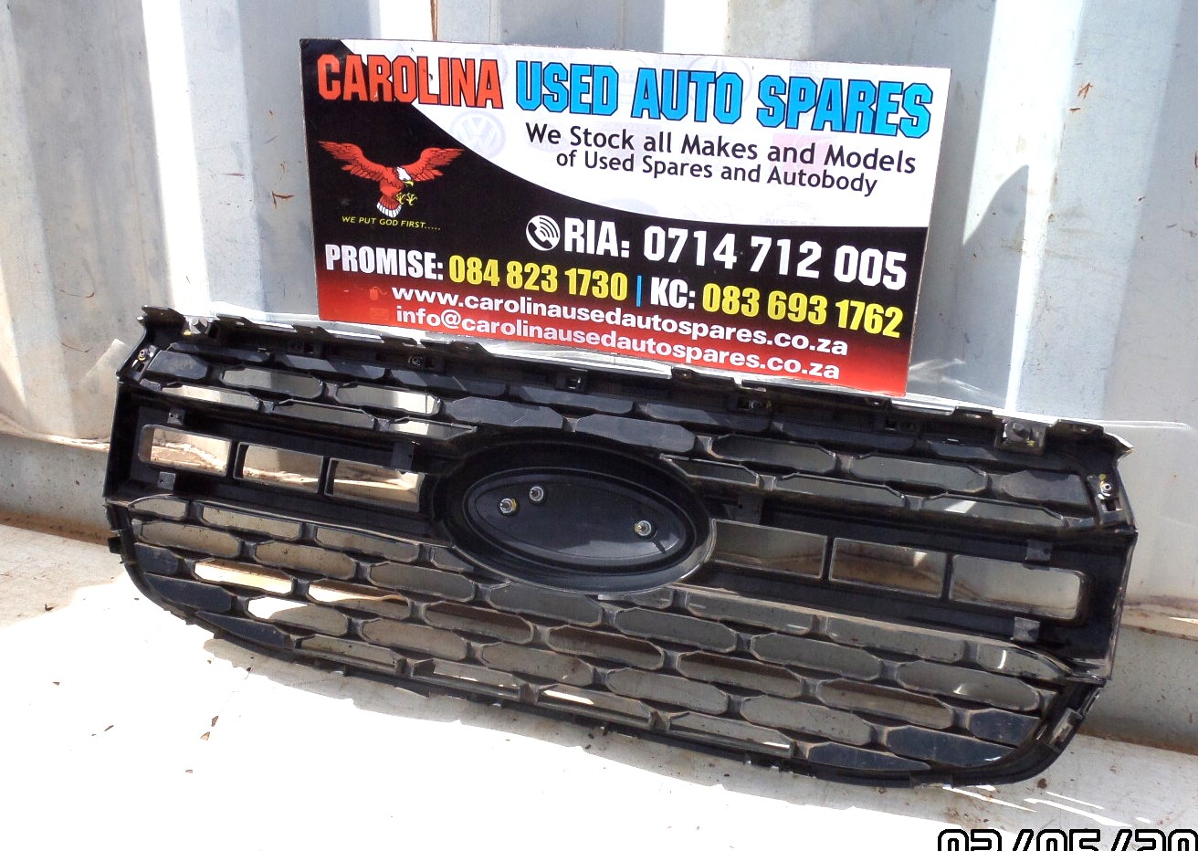 Ford Ranger T9 radiator grill with chrome trimming (single cab) - Private Seller Ford Ranger T9 radiator grill with chrome trimming (single cab) - Private Seller