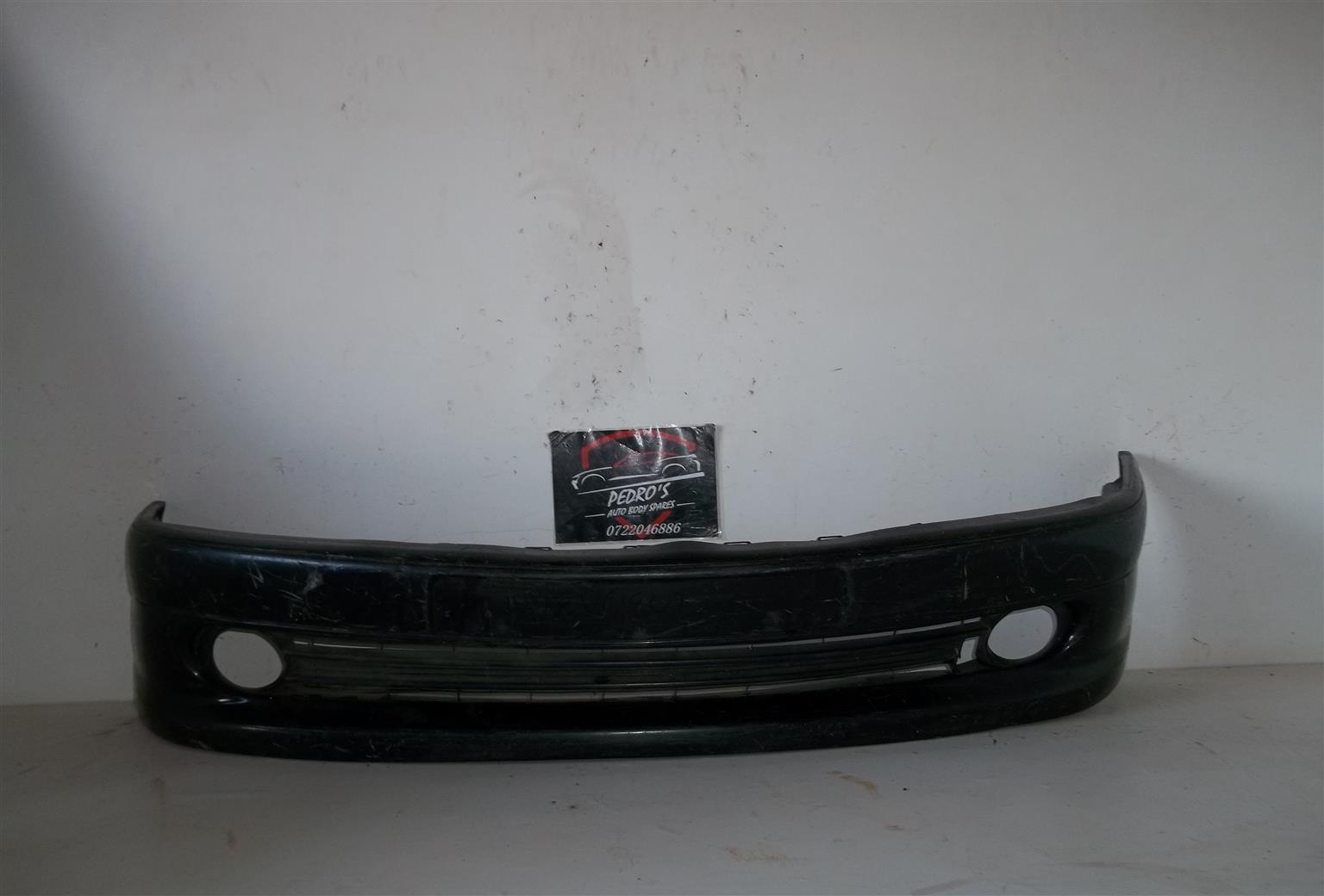 Peugeot 306 '97-'03 front bumper with fitted bumper stiffener - Private Seller Peugeot 306 '97-'03 front bumper with fitted bumper stiffener - Private Seller