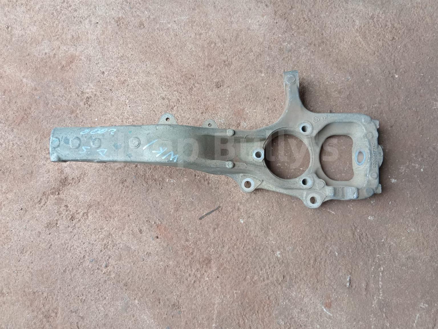 Steering Knuckle For Jeep Grand Cherokee WK1 - Private Seller Steering Knuckle For Jeep Grand Cherokee WK1 - Private Seller