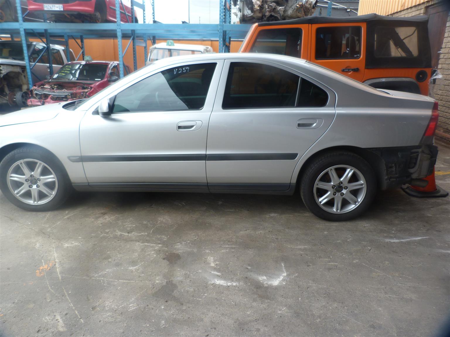 SPARESBOYZ STRIPPING VOLVO S60 2003 GREY - Private Seller SPARESBOYZ STRIPPING VOLVO S60 2003 GREY - Private Seller