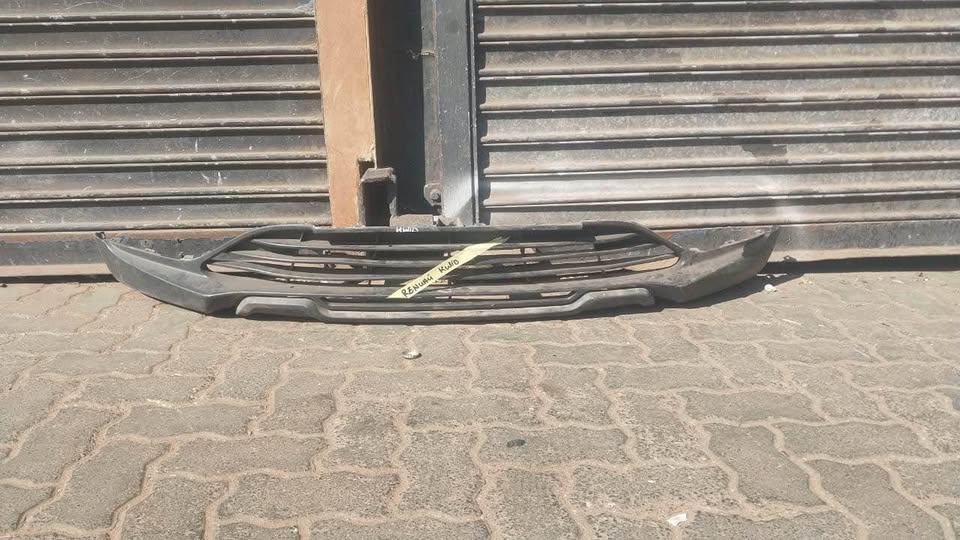 Renault Kwid bumper spoiler - Private Seller Renault Kwid bumper spoiler - Private Seller