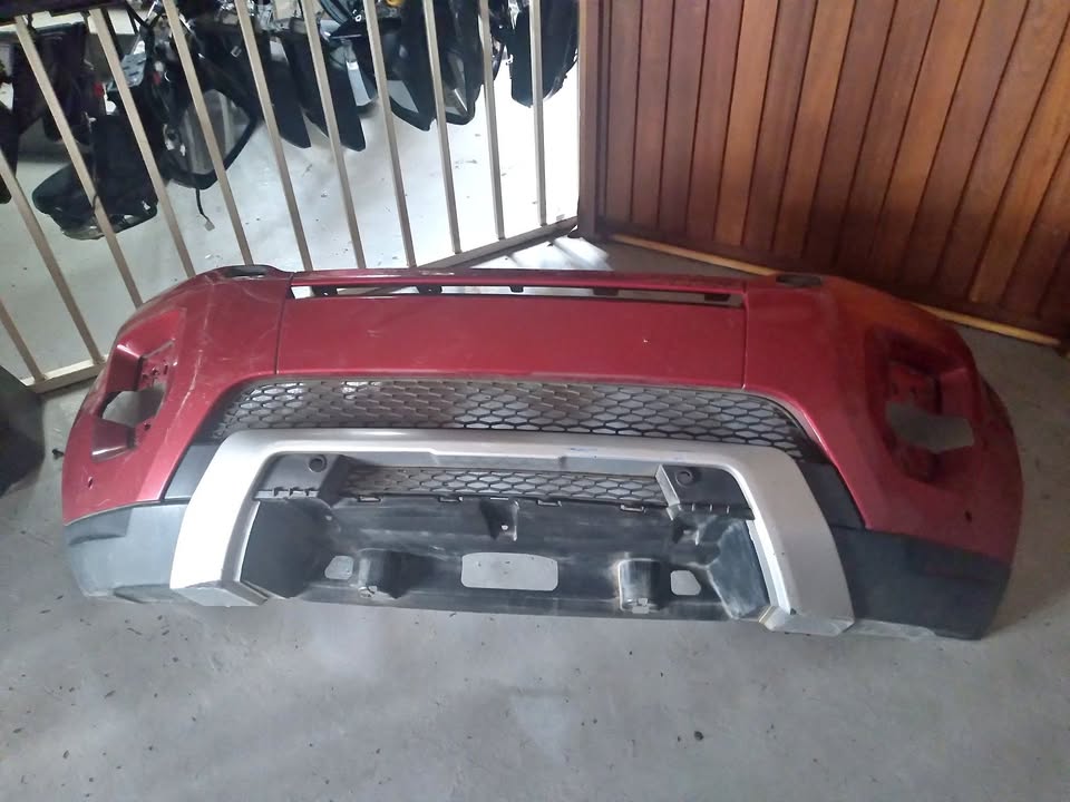 Ŕange Rover vogue front Bumper For Sale WhatsApp - Private Seller Ŕange Rover vogue front Bumper For Sale WhatsApp - Private Seller