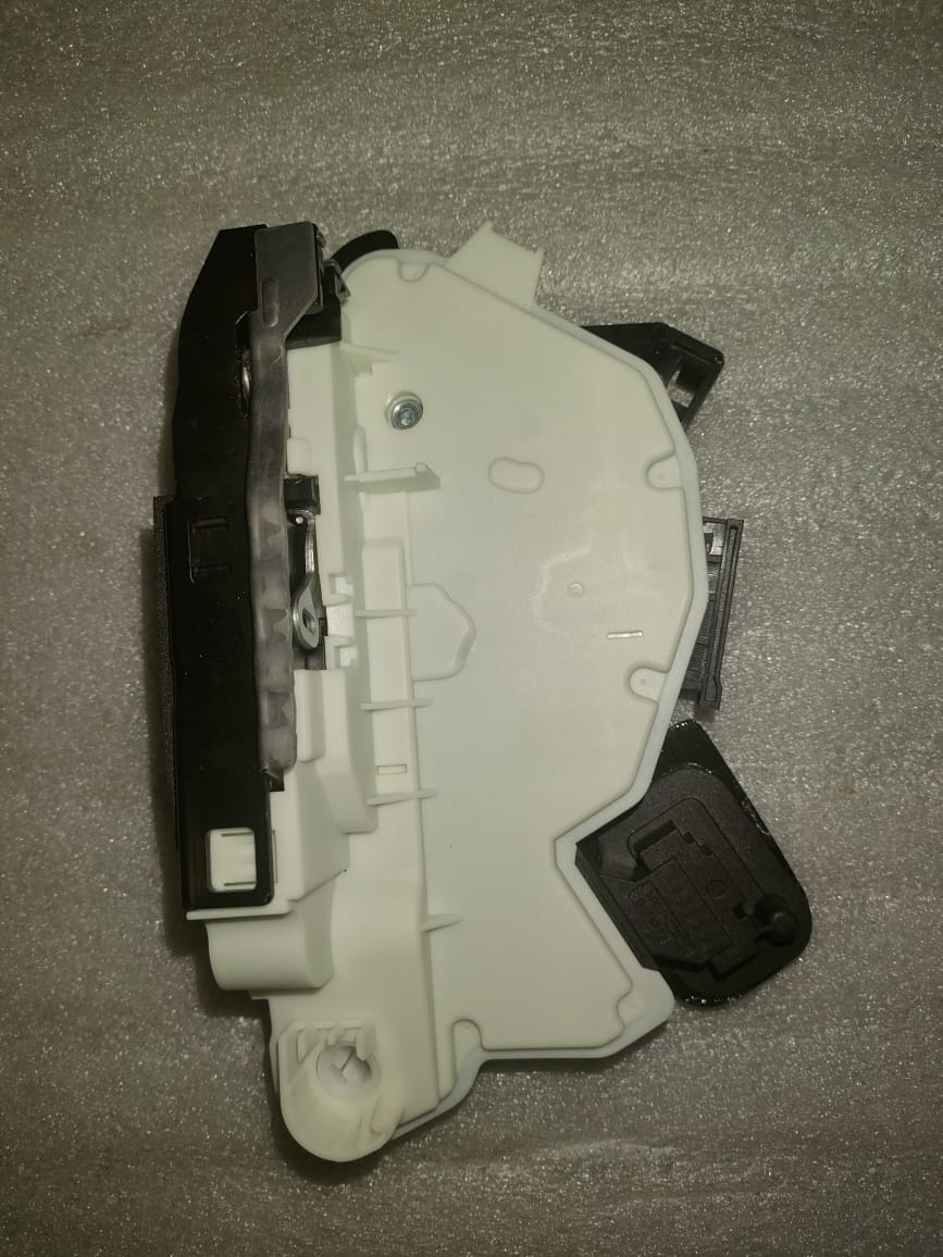 VW Golf 5 NEW door locks for sale - Private Seller VW Golf 5 NEW door locks for sale - Private Seller