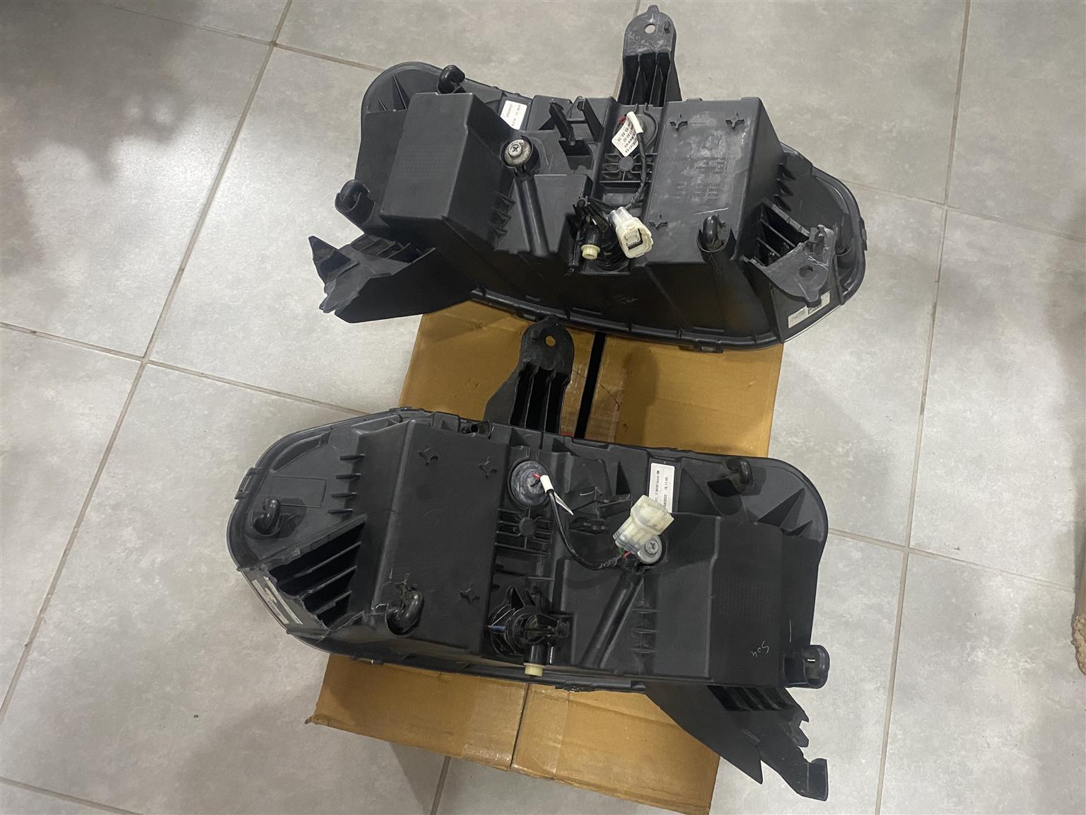2025 RENAULT KIGER LED HEADLIGHTS FOR SALE - Private Seller 2025 RENAULT KIGER LED HEADLIGHTS FOR SALE - Private Seller
