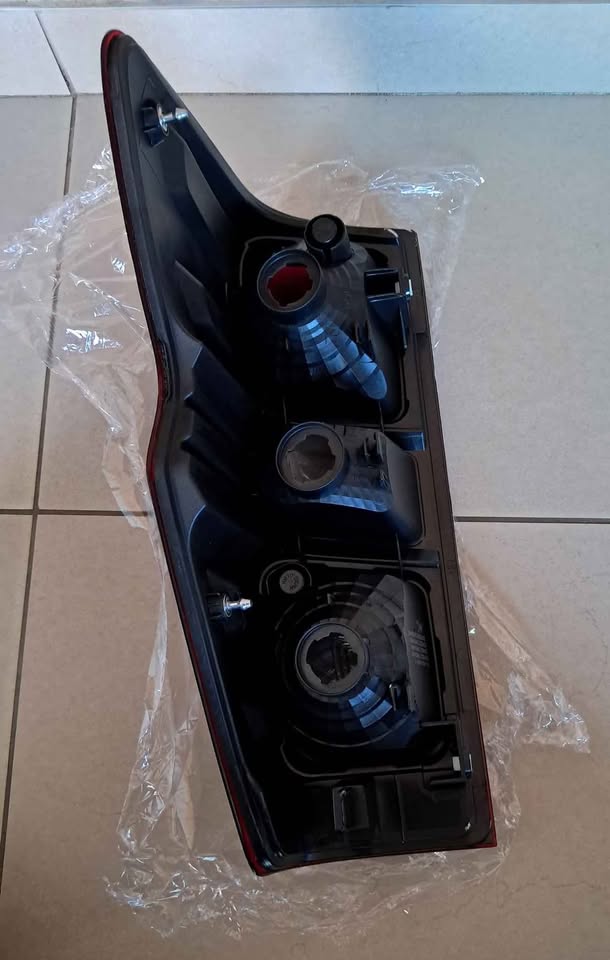 ISUZU DMAX 2023 ON BRAND NEW TAILLIGHTS FORSALE PRICE