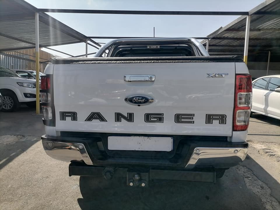 2021 Ford ranger 2.0 XLT Automatic with a leather seat and Service history