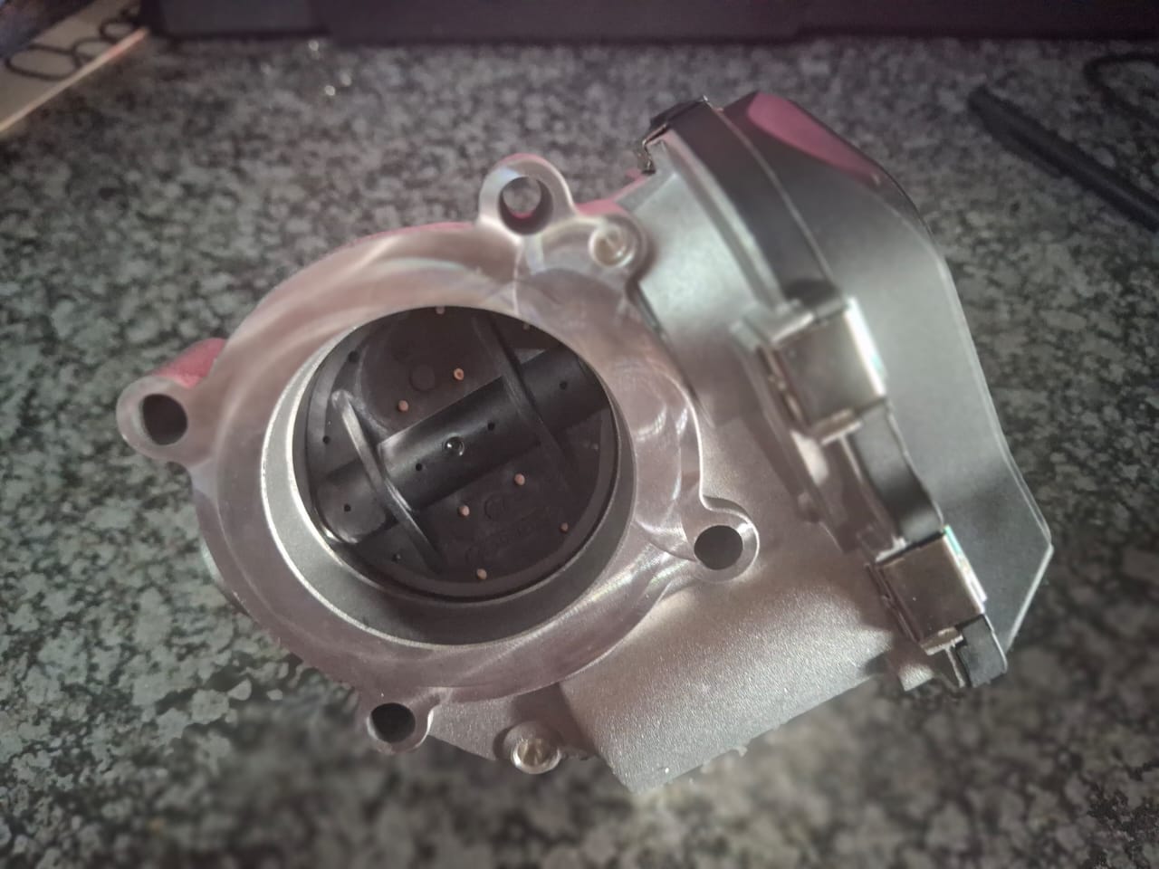 New VW Golf 7 GTI Throttle Body - Private Seller New VW Golf 7 GTI Throttle Body - Private Seller