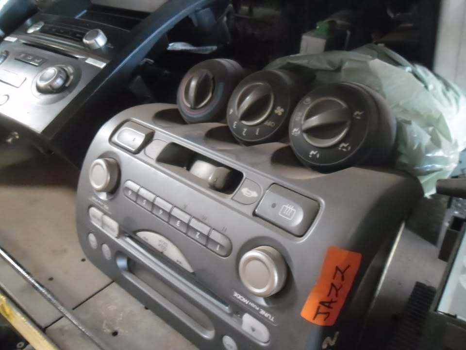 Honda Jazz radio and heater switches for sale - Private Seller